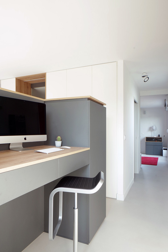 Appartement-contemporain-architecte-terrasse-agencement-sur-mesure-mobilier-design_detail-agencement-bureau